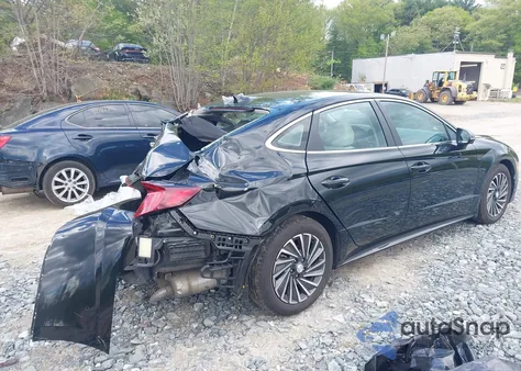 2022 Hyundai Sonata Hybrid Limited z USA, uszkodzony, nr VIN KMHL54JJXNA051452